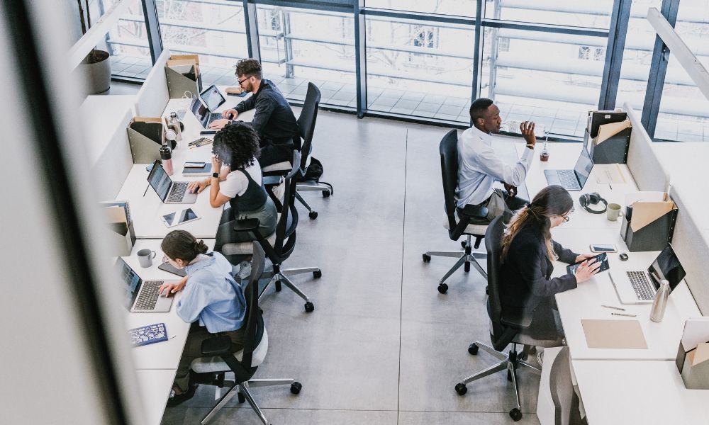 Employees in a Digital World